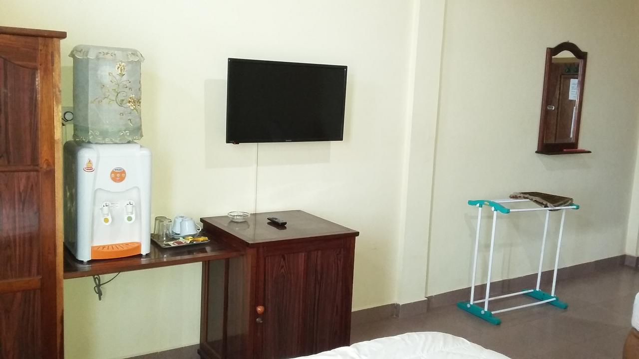 Hotel Ar - Riyadh Kualatungkal Zewnętrze zdjęcie